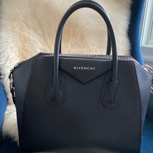 Givenchy Antigona Small Box Calf Leather black